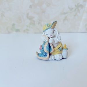The Patchville Bunnies Bobby 01068 Figurine MCK Gifts 1996